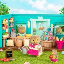 Li'l Woodzeez Li'l Woodzeez Miniature Animal Figurine Set - Whooswhoo Owl Family