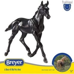Breyer Animal Creations Breyer Traditional 1:9 Scale Model Horse Gift Set | Encore & Tor